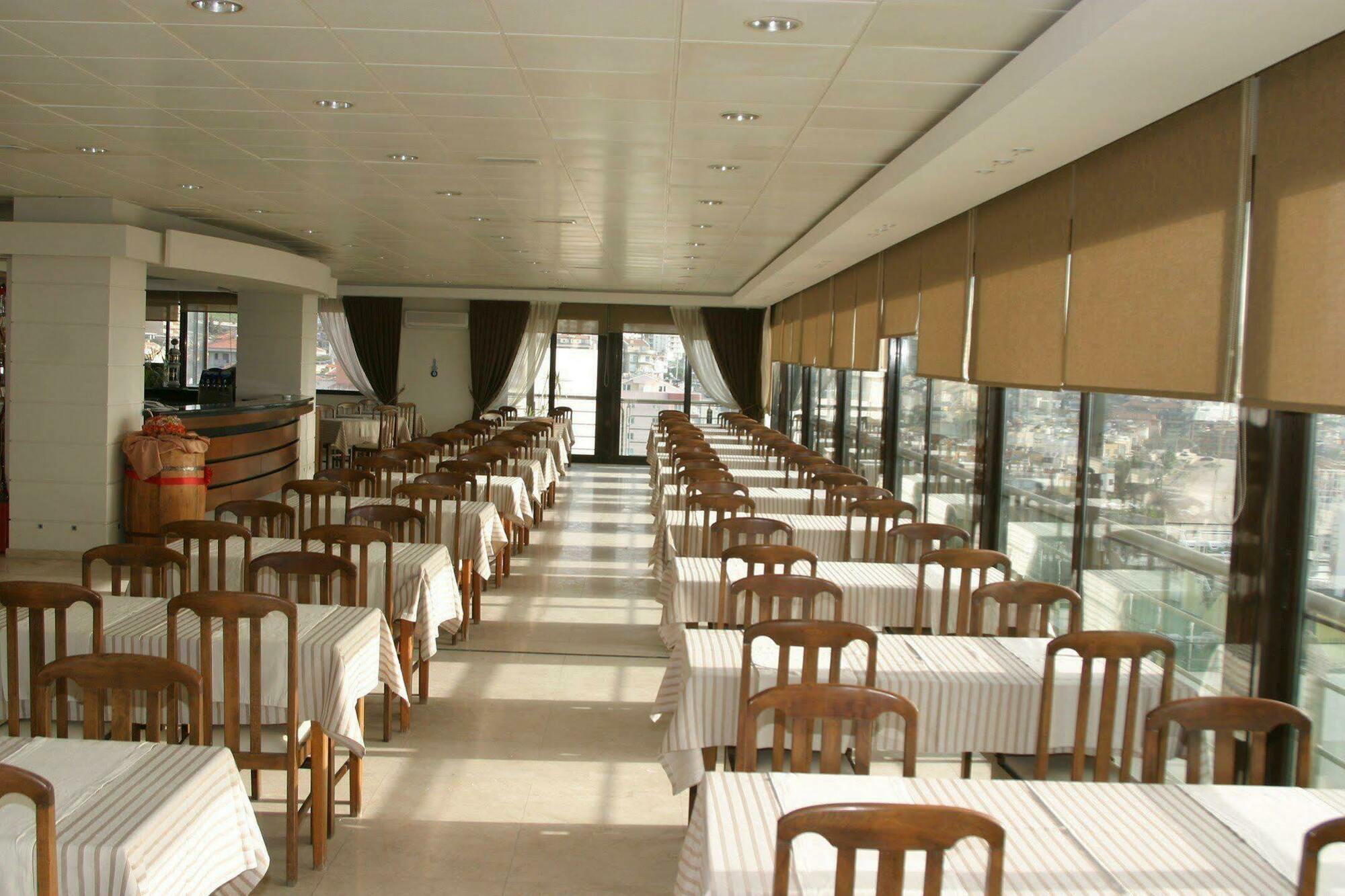 Esat Hotel Kusadası Kültér fotó