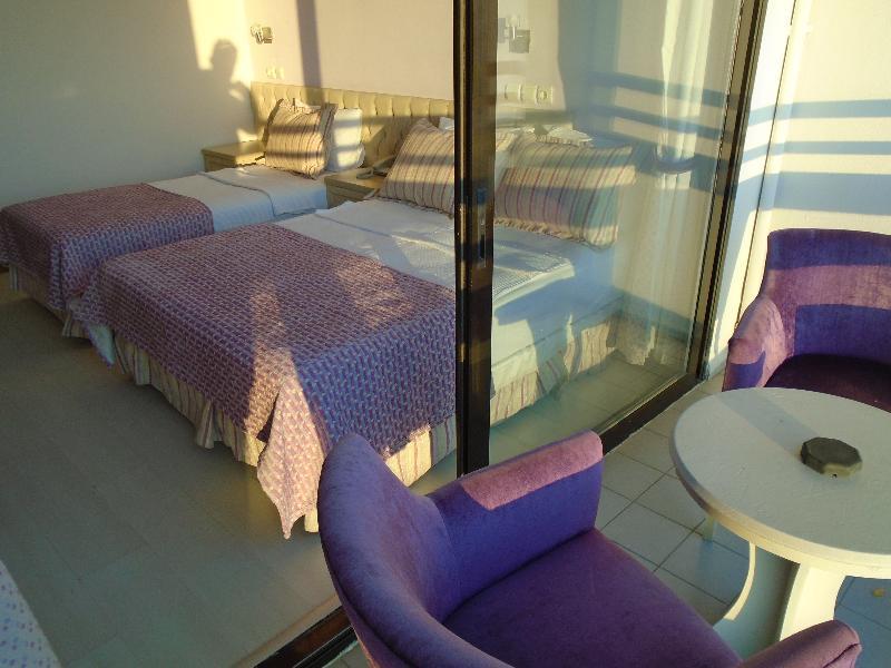 Esat Hotel Kusadası Kültér fotó
