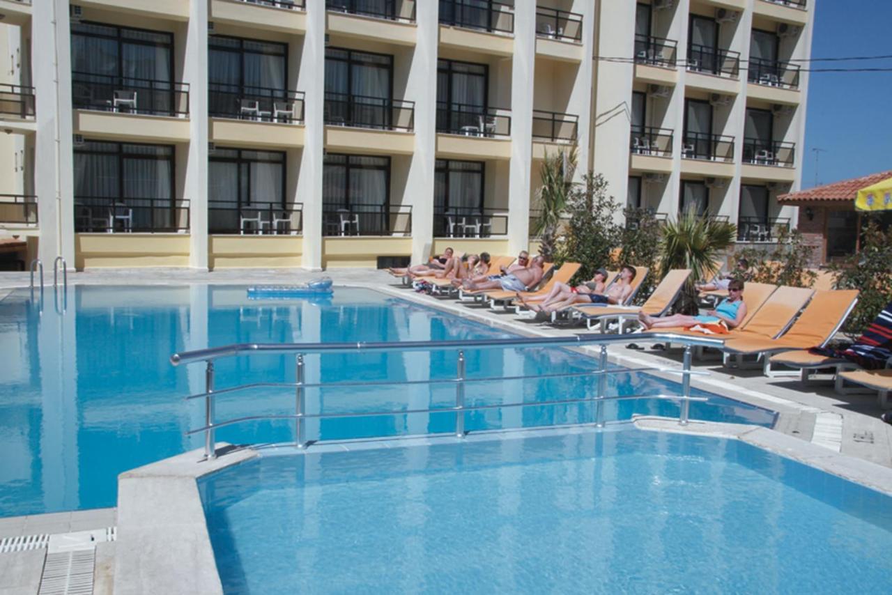 Esat Hotel Kusadası Kültér fotó